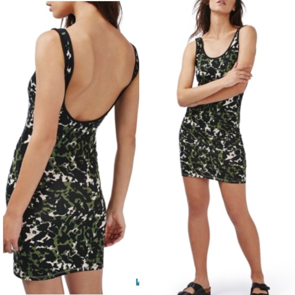 Topshop Dresses & Skirts - Topshop Abstract Camo Body Con Tank Dress sz 6